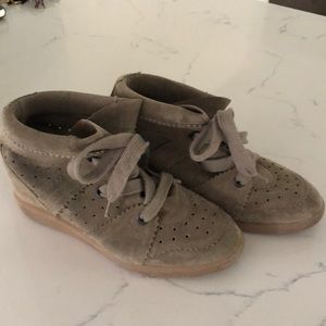 Isabel Marant Bobby Suede wedge